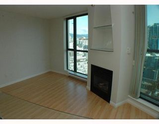 Photo 4: 2308 501 PACIFIC Street in Vancouver: Downtown VW Condo for sale (Vancouver West)  : MLS®# V810205
