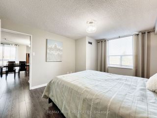 Photo 13: 401 60 Inverlochy Boulevard in Markham: Royal Orchard Condo for sale : MLS®# N8174182