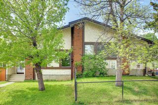 Photo 2: 103 Berwick Way NW in Calgary: Beddington Heights Semi Detached (Half Duplex) for sale : MLS®# A1228387