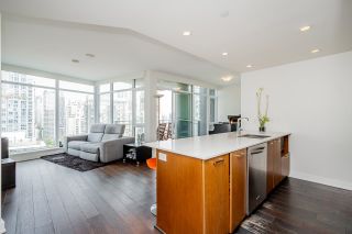 Photo 10: 2105 1372 SEYMOUR Street in Vancouver: Downtown VW Condo for sale in "THE MARK" (Vancouver West)  : MLS®# R2820717