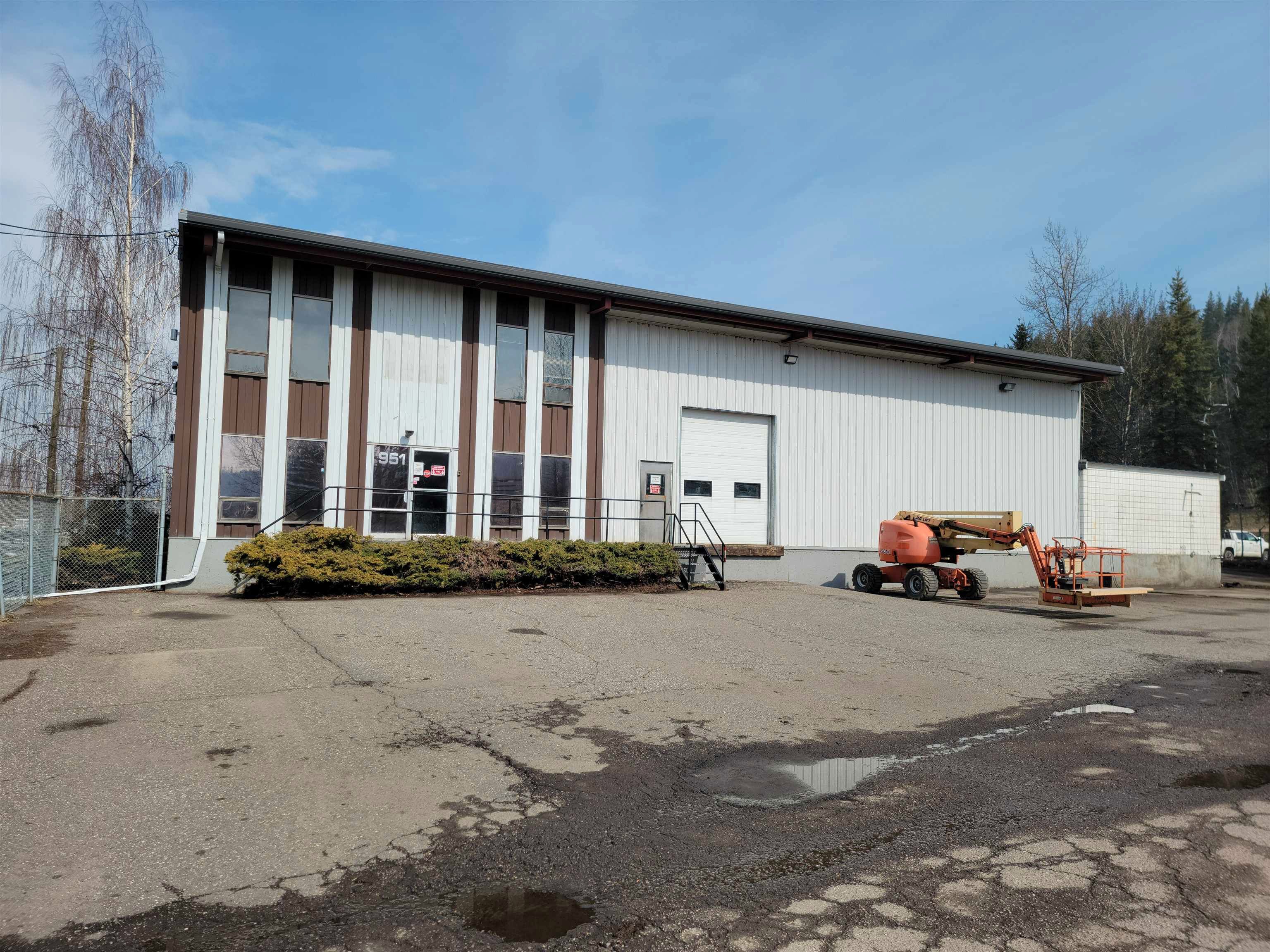 Main Photo: 951 GREAT Street in Prince George: BCR Industrial Industrial for lease (PG City South East (Zone 75))  : MLS®# C8043904