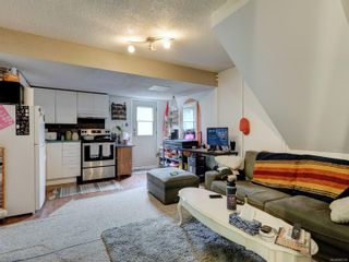 Photo 18: 1702 Kings Rd in Victoria: Vi Jubilee Half Duplex for sale : MLS®# 905310