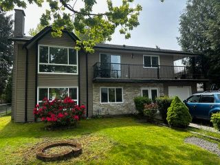 Photo 1: 17278 62A Avenue in Surrey: Cloverdale BC House for sale (Cloverdale)  : MLS®# R2881752