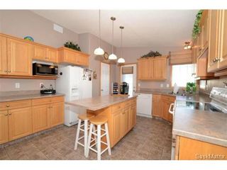 Photo 12: 160 MEADOW ROAD: White City Single Family Dwelling for sale (Regina NE)  : MLS®# 476169