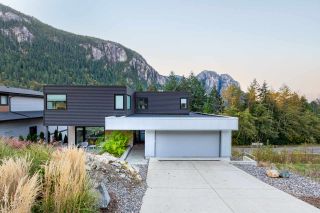 Photo 37: 2246 WINDSAIL Place in Squamish: Plateau House for sale in "Crumpit Woods" : MLS®# R2520417
