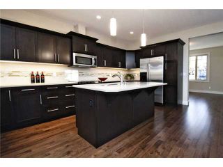 Photo 4: 7416 36 Avenue NW in CALGARY: Bowness Residential Attached for sale (Calgary)  : MLS®# C3542607