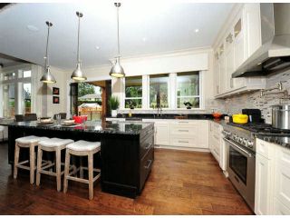 Photo 3: 15442 OXENHAM Avenue: White Rock House for sale (South Surrey White Rock)  : MLS®# F1401902