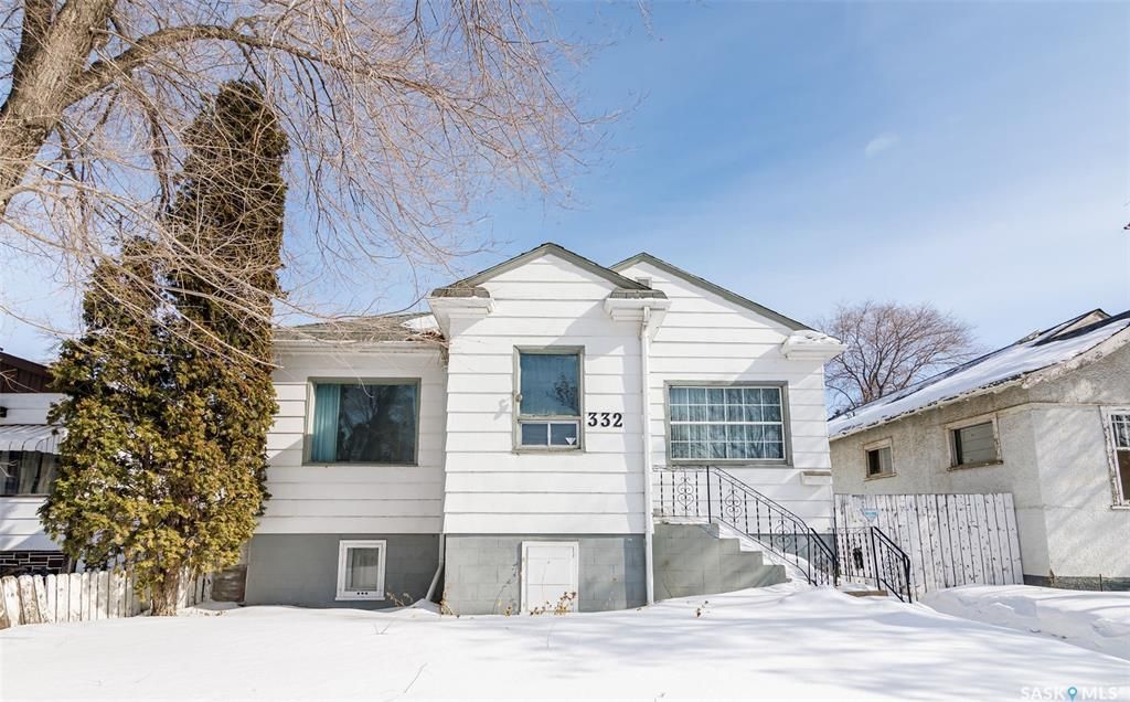 Main Photo: 332 H Avenue South in Saskatoon: Riversdale Residential for sale : MLS®# SK923154