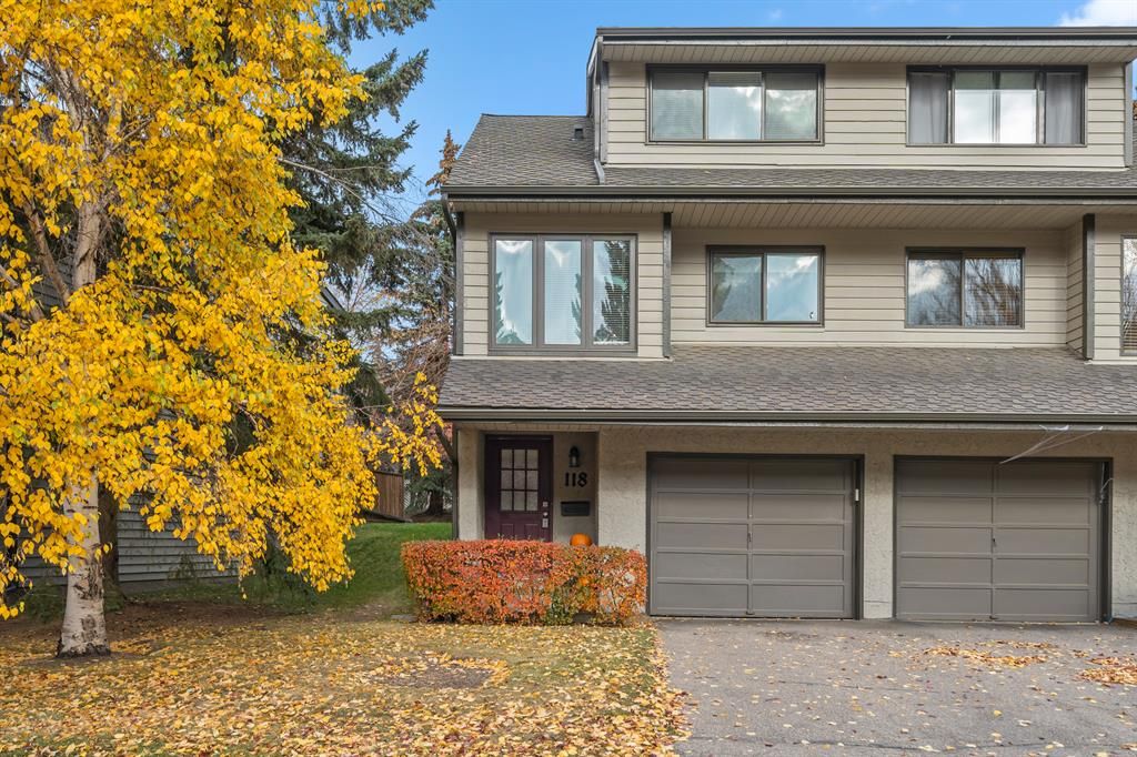 Main Photo: 118 Point Drive NW in Calgary: Point McKay Row/Townhouse for sale : MLS®# A2007444