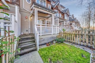 Photo 1: 2886 E KENT AVENUE SOUTH in Vancouver: South Marine Townhouse for sale in "LIGHTHOUSE TERRACE" (Vancouver East)  : MLS®# R2749882