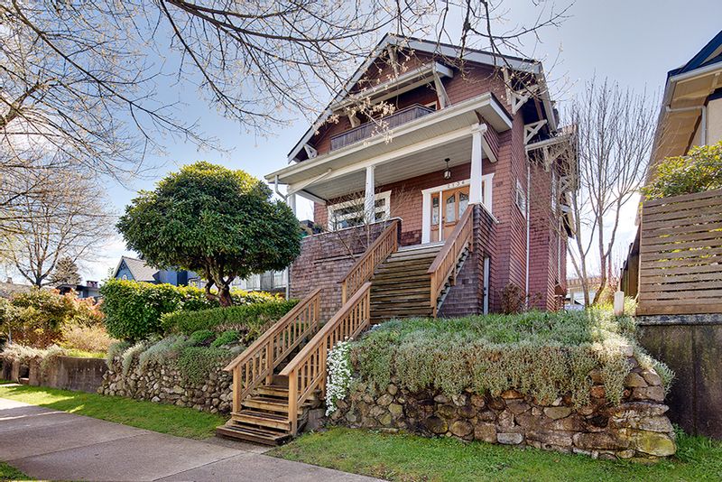 FEATURED LISTING: 2136 PARKER Street Vancouver