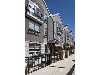 Photo 1: 11 1729 34 Avenue SW in CALGARY: Altadore_River Park Townhouse for sale (Calgary)  : MLS®# C3566973