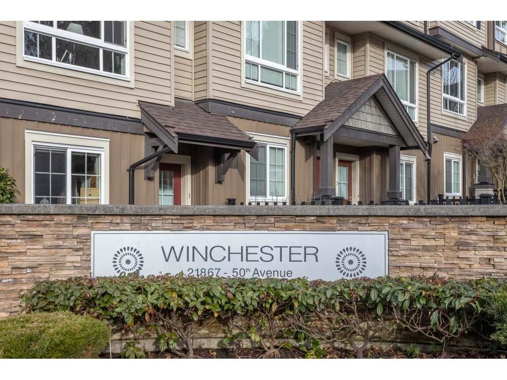 Main Photo: 33 21867 50 Avenue in Langley: Murrayville Townhouse for sale in "Murrayville's Winchester" : MLS®# R2531556