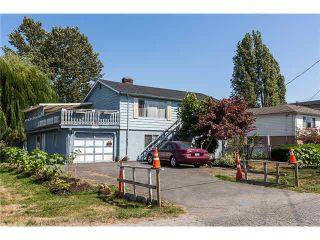Photo 2: 133 JARDINE Street in New Westminster: Queensborough House for sale : MLS®# R2027546