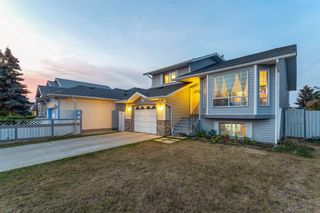 Main Photo: 139 Martinwood Court NE in Calgary: Martindale Detached for sale : MLS®# A2027564