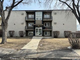Photo 1: 9 131 Angus Road in Regina: Coronation Park Residential for sale : MLS®# SK962689
