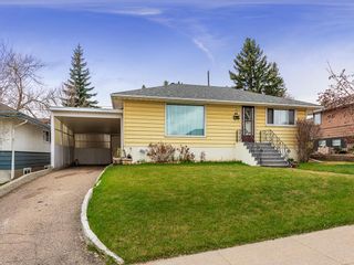 Photo 1: 5019 1 Street NW in Calgary: Thorncliffe Detached for sale : MLS®# C4296395