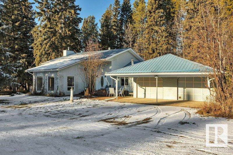 FEATURED LISTING: 462062 A RGE RD 43 A Rural Wetaskiwin County