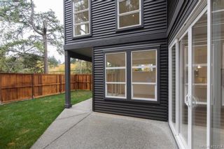 Photo 11: 1014 Golden Spire Cres in VICTORIA: La Olympic View House for sale (Langford)  : MLS®# 800704