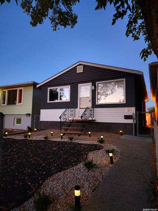 Main Photo: 2157 McDonald Street in Regina: Broders Annex Residential for sale : MLS®# SK965112