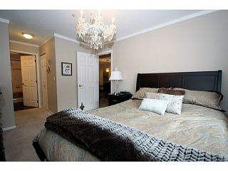 Photo 14: 303 1369 56TH Street in Tsawwassen: Cliff Drive Condo for sale in "WINDSOR WOODS" : MLS®# V1058520