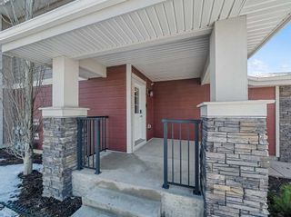 Photo 6: 7 West Coach Manor SW in Calgary: West Springs Row/Townhouse for sale : MLS®# A2129977