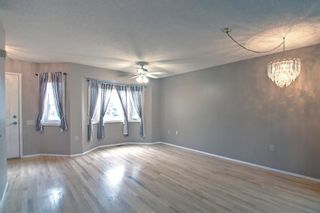 Photo 6: 2623 Dovely Court SE in Calgary: Dover Row/Townhouse for sale : MLS®# A1213020