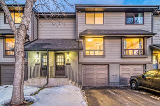 Main Photo: 17 5019 46 Avenue SW in Calgary: Glamorgan Row/Townhouse for sale : MLS®# A1170042