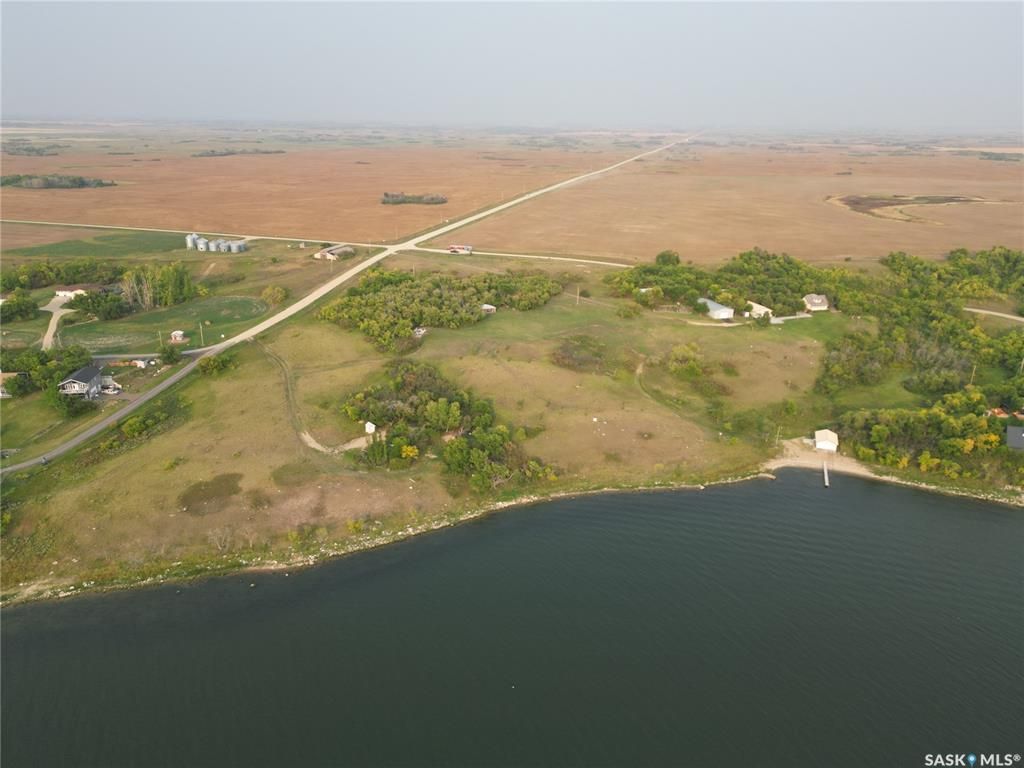 Main Photo: 20 Acres Lake Front in Last Mountain Lake East Side: Residential for sale : MLS®# SK942840