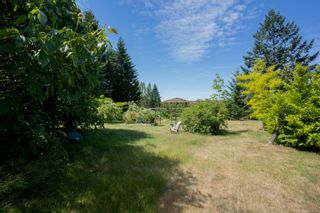 Photo 10: 6084 Metral Dr in Nanaimo: Na Pleasant Valley House for sale : MLS®# 948188
