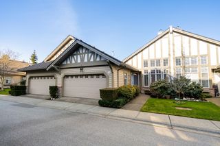 Main Photo: 54 5221 OAKMOUNT Crescent in Burnaby: Oaklands Townhouse for sale in "Seasons by the Lake" (Burnaby South)  : MLS®# R2753467