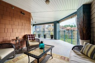 Photo 17: 315 1200 EASTWOOD Street in Coquitlam: North Coquitlam Condo for sale in "LAKESIDE TERRACE" : MLS®# R2660548