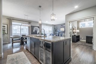 Photo 7: 8 Aspen Hills Place SW in Calgary: Aspen Woods Detached for sale : MLS®# A1202383