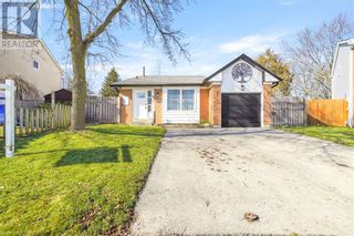 Photo 1: 11 GAITWIN Street in Brantford: House for sale : MLS®# 40534239