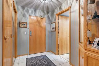 Photo 2: 127 8535 Bonaventure Drive SE in Calgary: Acadia Apartment for sale : MLS®# A2019562