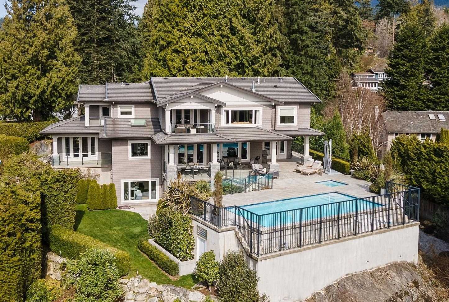 Main Photo: 5349 KENSINGTON Crescent in West Vancouver: Caulfeild House for sale : MLS®# R2597433