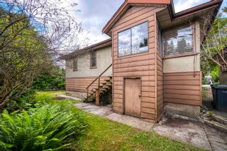 Photo 3: 319 DUNLOP Street in Coquitlam: Coquitlam West House for sale : MLS®# R2700510