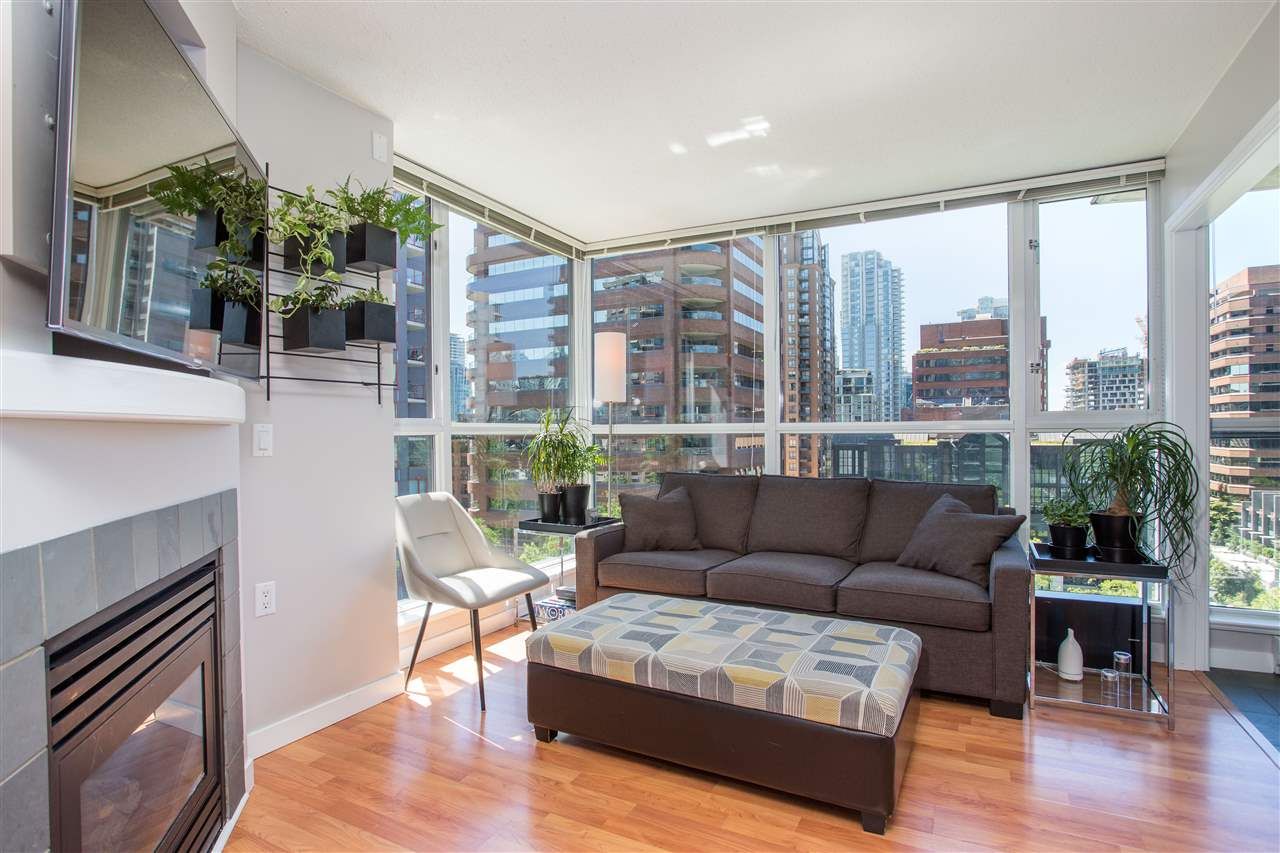 Main Photo: 1008 1068 HORNBY Street in Vancouver: Downtown VW Condo for sale in "The Canadian" (Vancouver West)  : MLS®# R2389948