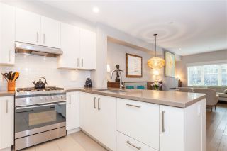 Photo 7: 5938 OAK Street in Vancouver: Oakridge VW Townhouse for sale in "MONTGOMERY TOWNHOMES" (Vancouver West)  : MLS®# R2162666