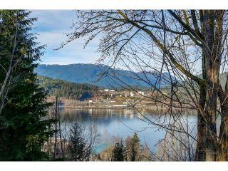 Photo 3: 58 SHORELINE Circle in Port Moody: College Park PM Townhouse for sale : MLS®# R2030549