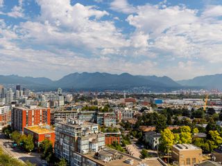 Photo 6: 1711 285 E 10TH Avenue in Vancouver: Mount Pleasant VE Condo for sale in "The Independent" (Vancouver East)  : MLS®# R2716133