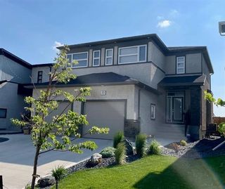 Photo 1: 15 BEAR CREEK Bay in Winnipeg: House for sale : MLS®# 202409136