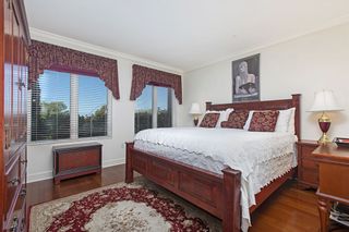 Photo 9: LA JOLLA Condo for sale : 3 bedrooms : 1010 Genter St #101
