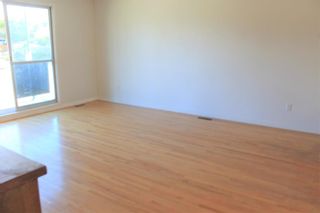 Photo 5: 603 54 Avenue SW in Calgary: Windsor Park Semi Detached (Half Duplex) for sale : MLS®# A1245443