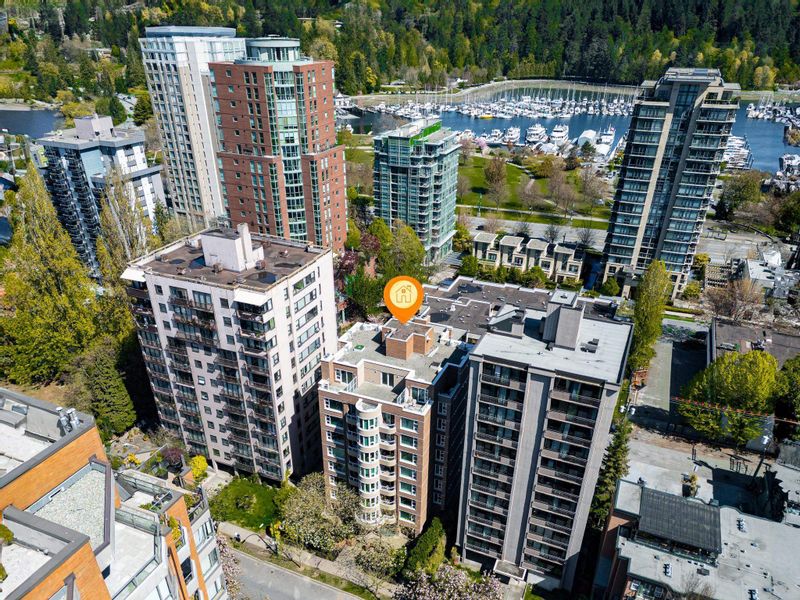 FEATURED LISTING: 203 - 1845 ROBSON Street Vancouver