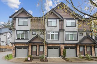 Photo 1: 103 6299 144 Street in Surrey: Sullivan Station Townhouse for sale : MLS®# R2876438