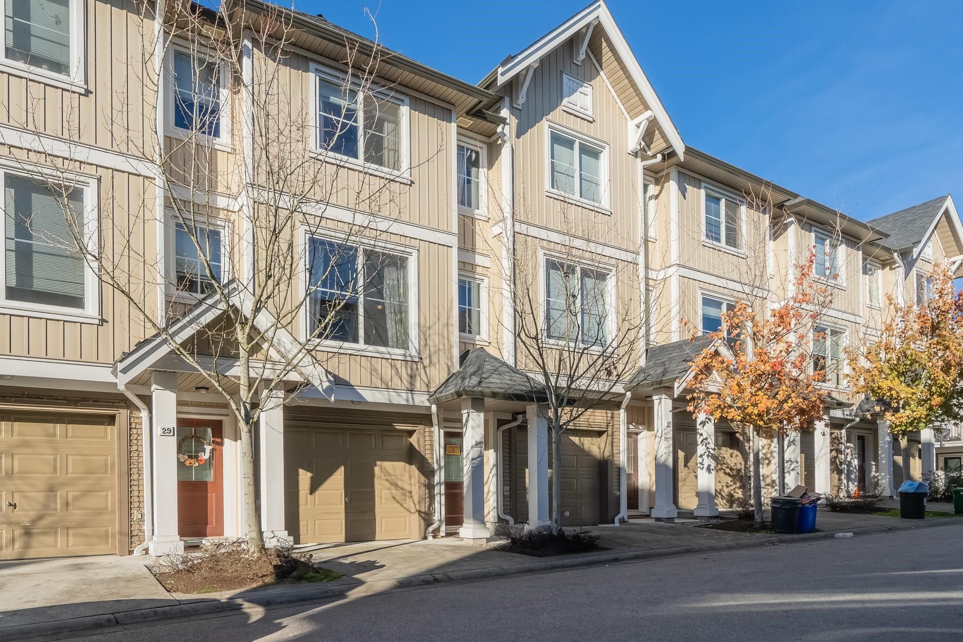 Main Photo: 28 31032 WESTRIDGE Place in Abbotsford: Abbotsford West Townhouse for sale in "Harvest At Westerleigh" : MLS®# R2828168