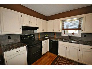 Photo 2: # 22 39752 GOVERNMENT RD in Squamish: Northyards Condo for sale : MLS®# V1105178