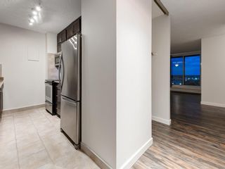 Photo 3: 1004 4944 DALTON Drive NW in Calgary: Dalhousie Apartment for sale : MLS®# C4305010