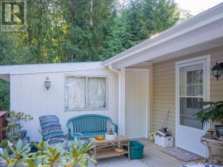 Photo 11: 12-4500 CLARIDGE ROAD in Powell River: House for sale : MLS®# 17654